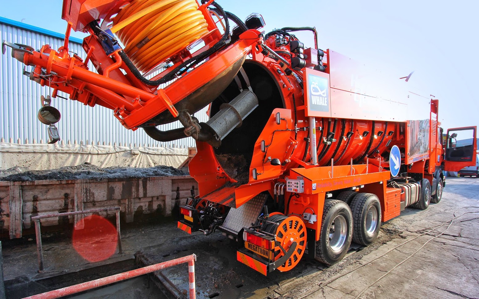 Wet Waste Recycling Experts - Waste Management Image 1